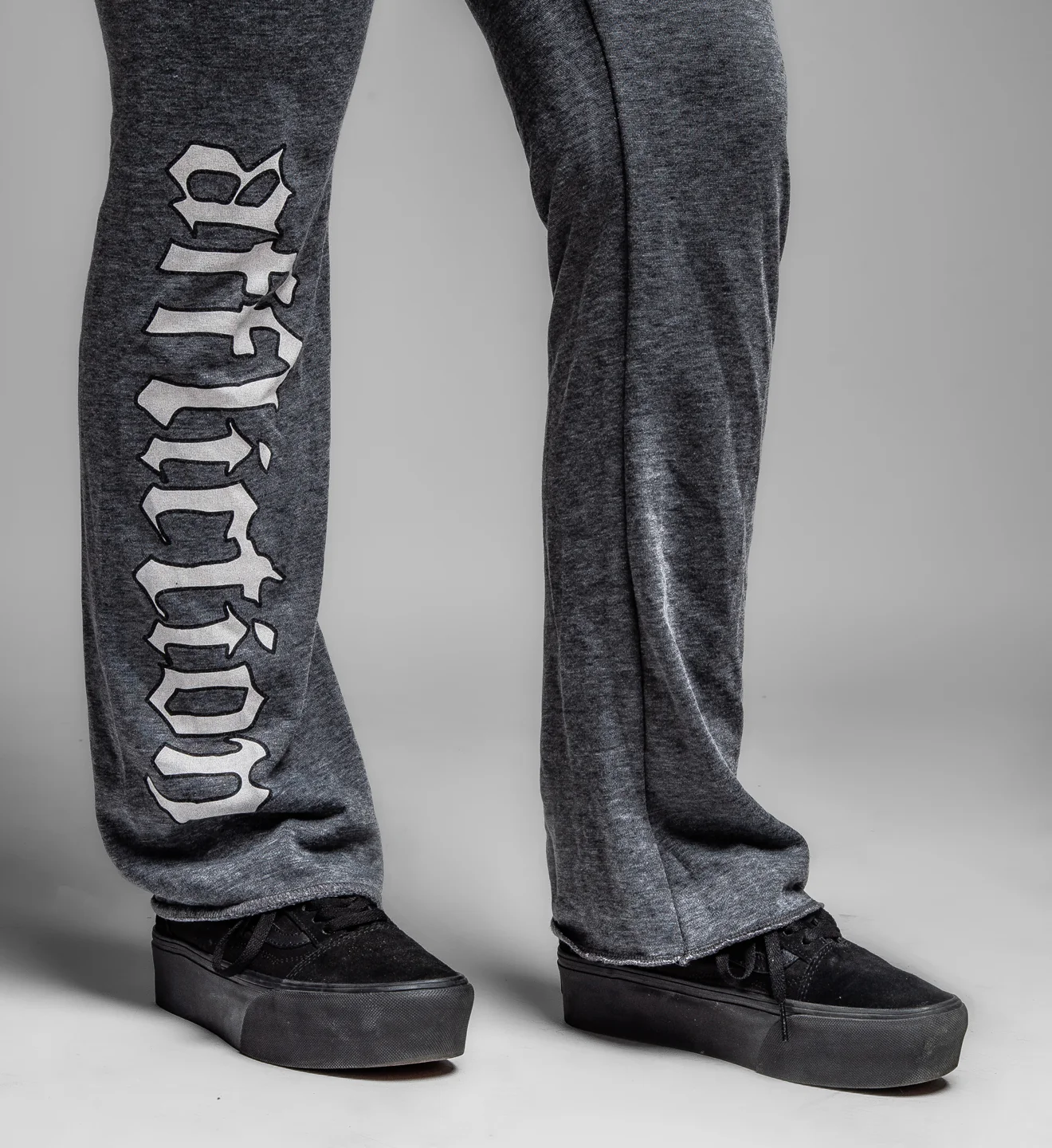 Collapse Sweatpant - Image 10