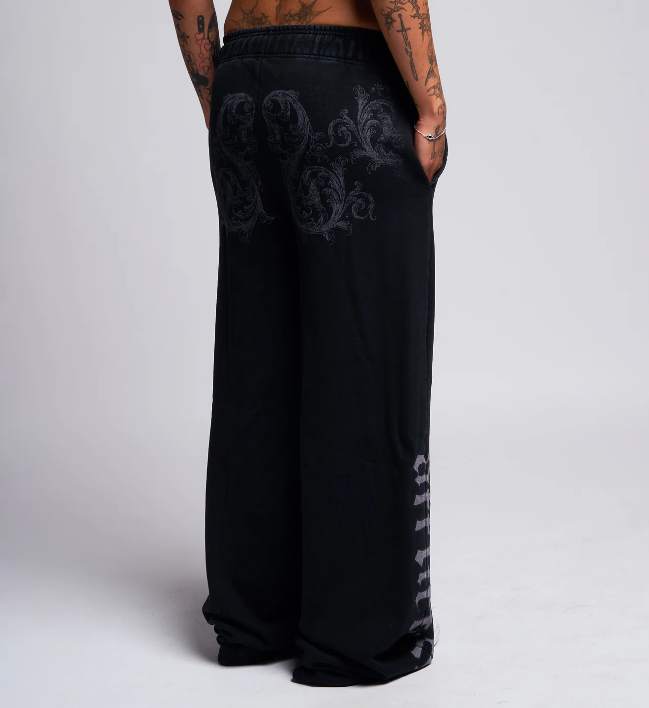Collapse Sweatpant - Image 5