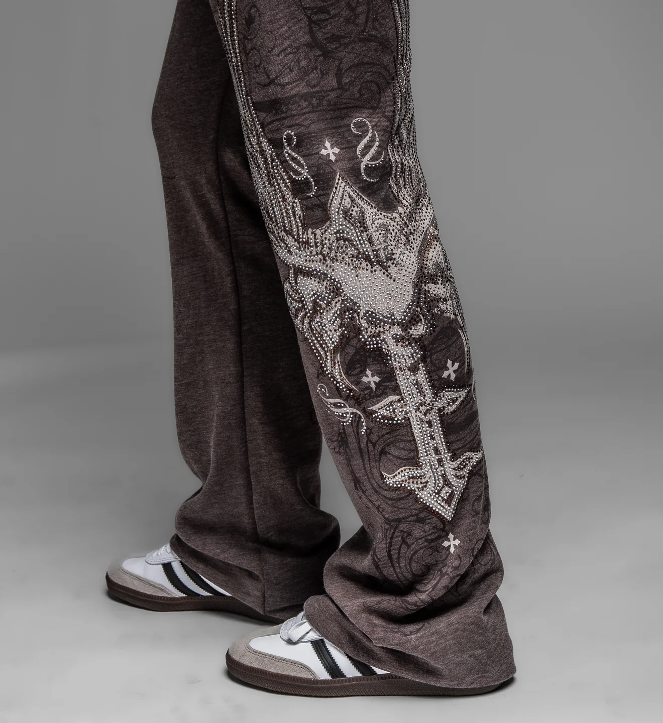 Death Eyes Burnout Sweatpant - Image 4