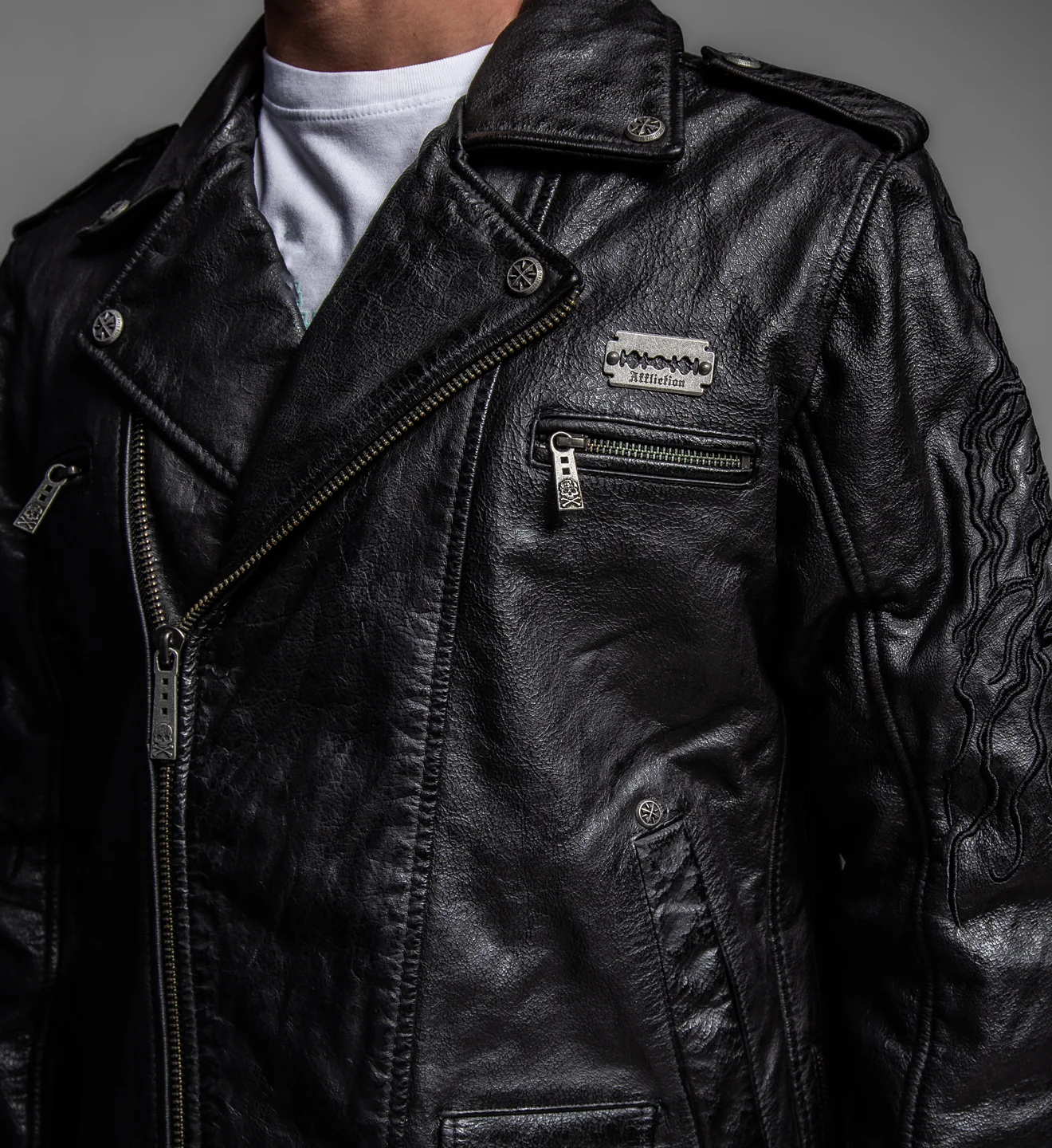 Screaming Roots Jacket - Image 8