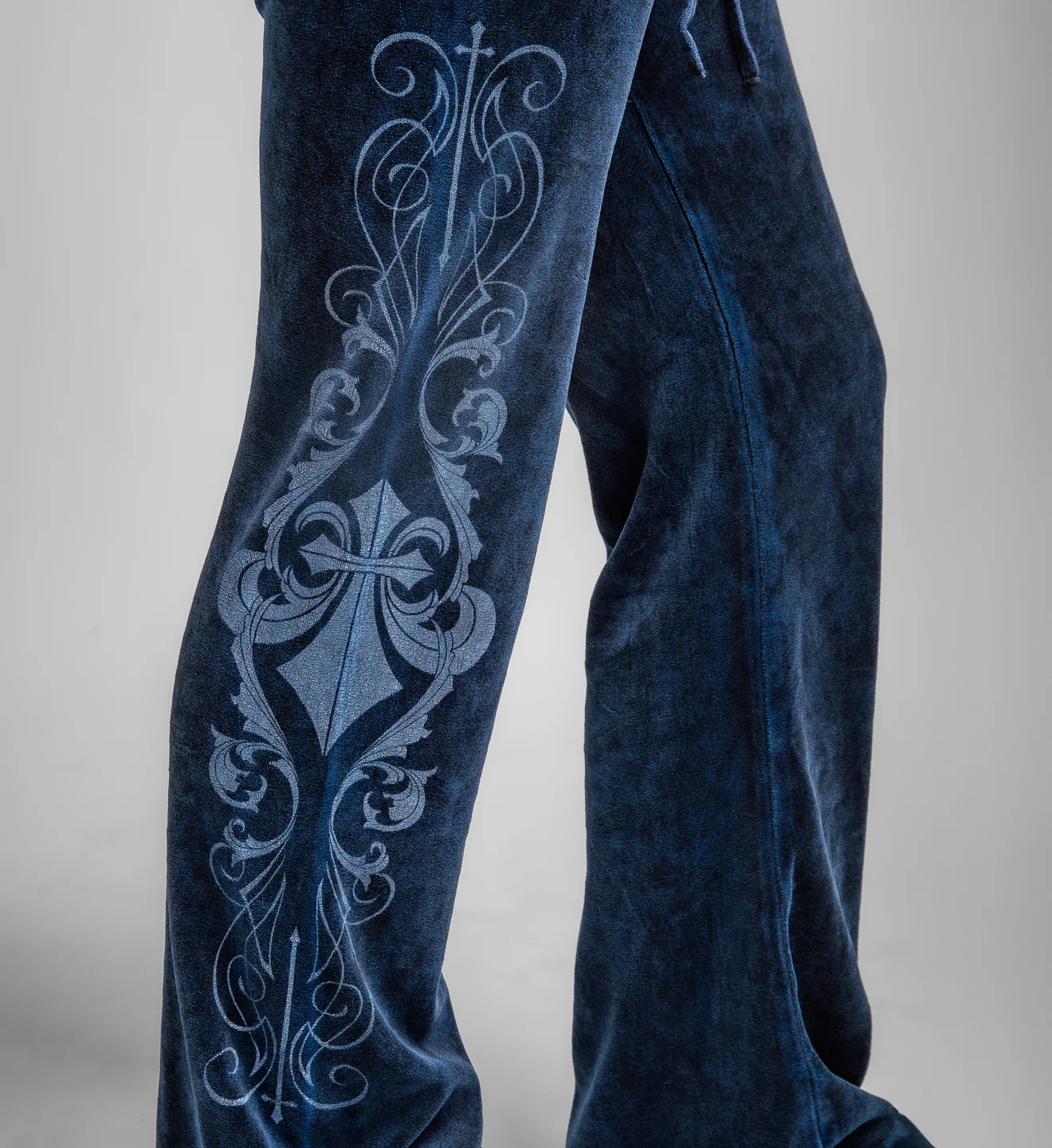Simulation Flare Sweatpant - Image 12
